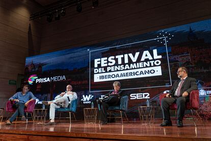 Fabián Hernández (Presidente CEO Colombia de Telefónica Movistar), Alejandro Santos Rubino (Director de contenidos Caracol Prisa), Alicia Bárcena (Exsecretaria Ejecutiva CEPAL) y Carlos Gabas (Exministro de Desarrollo Social de Brasil).
