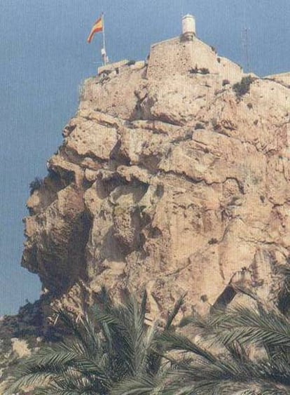 La 'cara del moro' del castillo de Santa Bárbara, en Alicante.