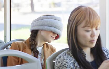 El Ostrich Pillow Light.