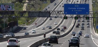Salida de Madrid por la autovía A-6.