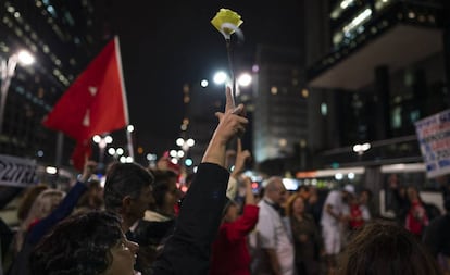 Manifestação de apoio ao jornalista Glenn Greenwald na quarta-feira, em São Paulo.