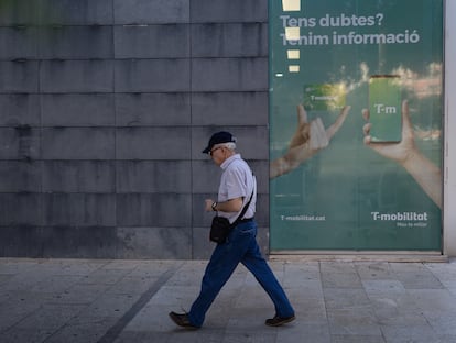 Centro de información de la T-mobilitaten l'Hospitalet de Llobregat, ALBERT GARCIA