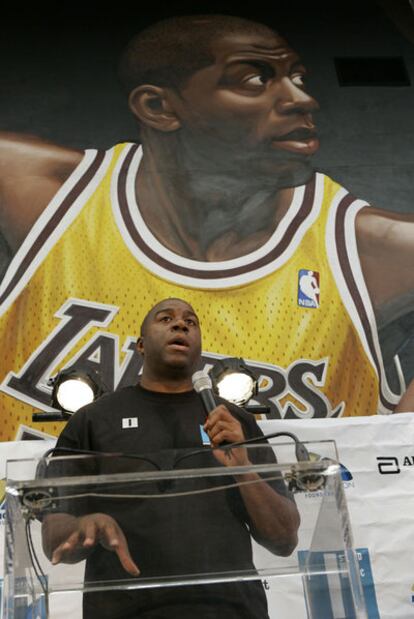 El ex jugador de Los Angeles Lakers, Magic Johnson, durante una conferencia sobre SIDA en 2006.