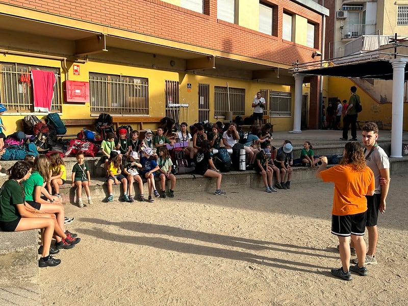 Fundesplai alerta de un ERTE para 300 personas por el boicot de maestros a las colonias escolares