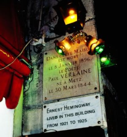 Exterior de la casa de Hemingway en el Barrio Latino de París.