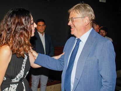 La vicepresidenta de la Generalitat Valenciana, Aitana Mas, y el presidente de la Generalitat Valenciana, Ximo Puig, a su llegada al Foro Alicante para impartir su conferencia-coloquio en Alicante.