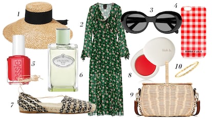 1. Eugenia Kim Sombrero de ala ancha 2. Anna Sui Vestido con estampado floral 3. Acne Studios Gafas de sol 4. Bimba y Lola Funda de cuadros para el móvil 5. Essie Laca de uñas 6. Prada Perfume Infusion D'Iris 7. Mango Sandalia tipo alpargata 8. Lilah B Bálsamo labial con color 9. Zara Cesta de mimbre 10. Oui Petit Anillo bañado en oro.