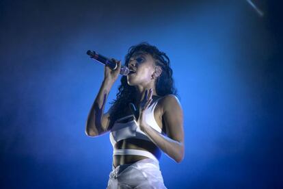 FKA Twigs en concert al Sónar.