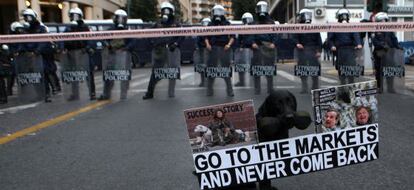 Protestas en Atenas ante la visita de Merkel el pasado 11 de abril.