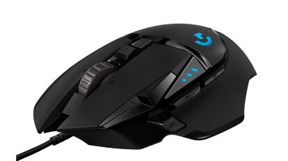 This type of gaming mouse is sold in black, its weight can be adjusted, and it has 11 programmable buttons.