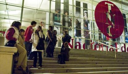 Entrada del Teatre Nacional de Cataluña (TNC).