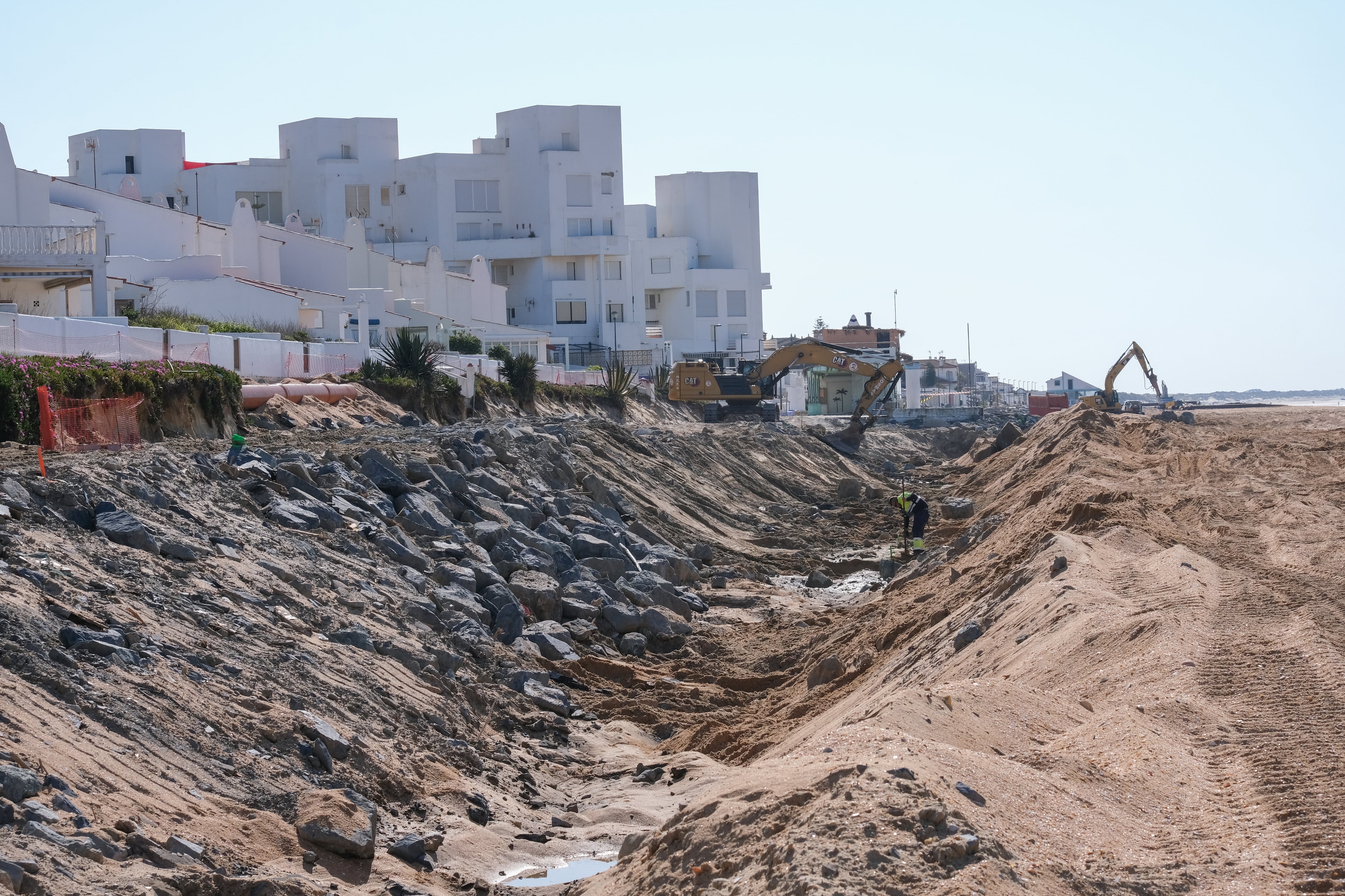 Obras de eegeneración del paseo marítimo de Matalascañas (Almonte, Huelva). ALEJANDRO RUESGA