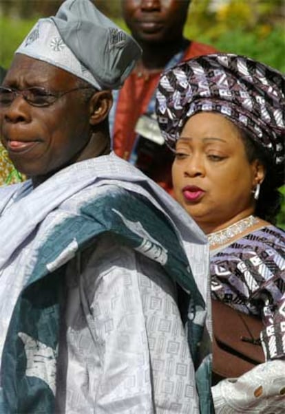 Stella Obasanjo, junto a su marido, el presidente nigeriano.