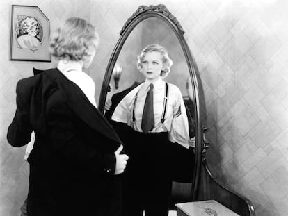 Un año sin mirarse al espejo. ¿Es tu reflejo tu peor enemigo?
