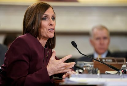 La senadora por Arizona Martha McSally durante la audiencia en el Senado.