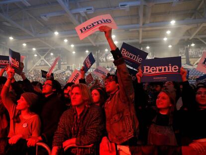 Seguidores de Sanders, en su evento el lunes en Durham.