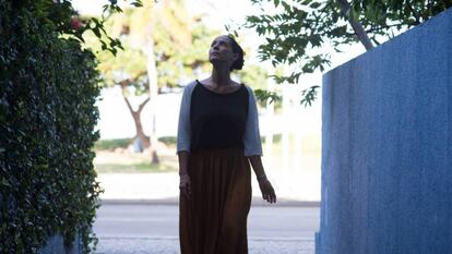 La actriz brasile&ntilde;a Sonia Braga, en una escena de &#039;Aquarius&#039;.