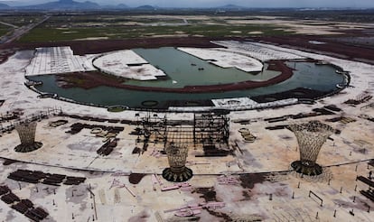 Fotografía de archivo de la estructura del aeropuerto en construcción e inundado en Ciudad de México el pasado septiembre.