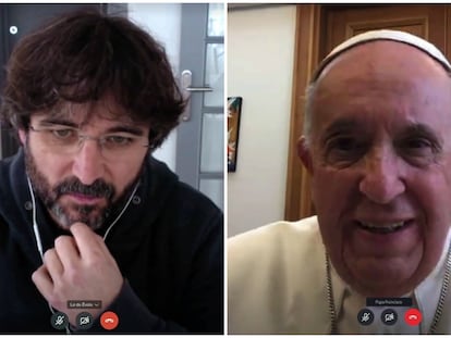 Jordi Évole y el Papa Franciso el domingo en el programa especial sobre el coronavirus en 'Lo de Évole'.