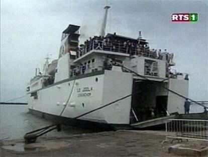 Imagen de archivo del barco que se hundió ayer frente a la costa de Gambia.
