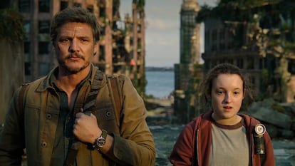 Pedro Pascal and Bella Ramsey in a scene from 'The Last of Us.'