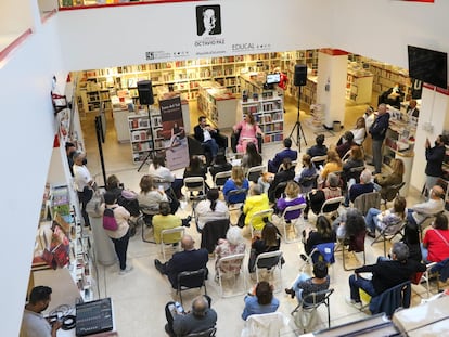 Un evento en la librería Octavio Paz del Fondo de Cultura Económica, en Ciudad de México.