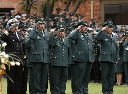 Aspecto de la ceremonia de celebración del primer aniversario de la Operación Jaque, ayer en Bogotá.