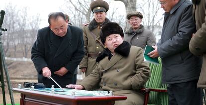 El l&iacute;der de Corea del Norte, Kim Jong-un, en una imagen difundida por la agencia KCNA.