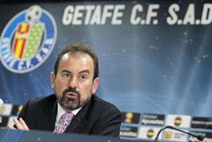 Ángel Torres, el presidente del Getafe, en un momento de su conferencia de prensa de ayer.