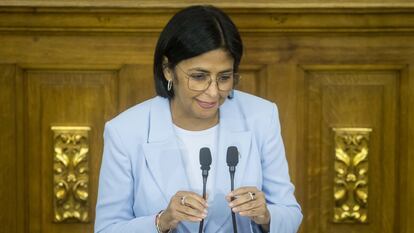 La vicepresidenta de Venezuela, Delcy Rodríguez, en un pleno del Parlamento venezolano, en Caracas, el pasado abril.