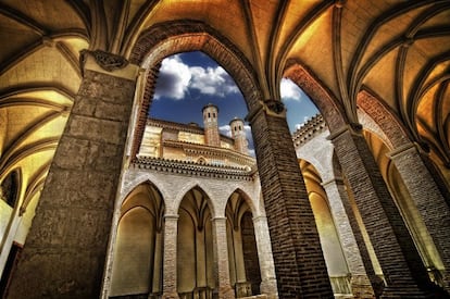 Claustro Mudéjar de la iglesia de San Pedro de Aragón, en Teruel.