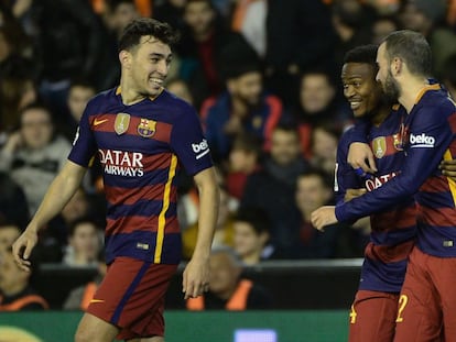 Kapoum, Vidal i Munir celebren el gol.