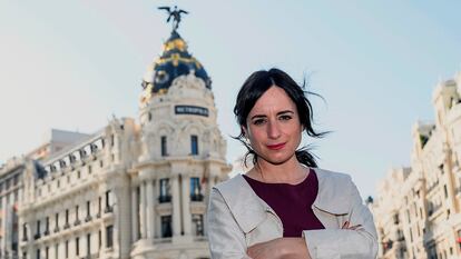 GRAF7948. MADRID, 04/03/2021.- La cineasta chilena Maite Alberdi puede hacer historia el próximo sábado si su película "El agente topo" gana el Goya a la mejor cinta iberoamericana del año, ya que sería la primera vez que un documental alcance este galardón, el mejor modo, dice la directora en una entrevista con Efe, de "normalizar" los documentales. EFE/ Juan Naharro G./El Agente Topo / SOLO USO EDITORIAL/SOLO DISPONIBLE PARA ILUSTRAR LA NOTICIA QUE ACOMPAÑA / CRÉDITO OBLIGATORIO