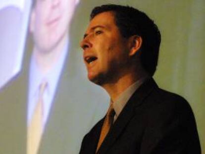 Fotografía tomada en septiembre de 2004 en la que se registró James B. Comey, quien fue nominado por el presidente de EE.UU, Barack Obama, para dirigir el Buró Federal de Investigaciones (FBI). EFE/Archivo