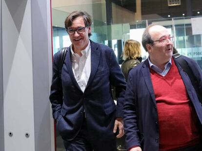 El ministro de Sanidad, Salvador Illa, y Miquel Iceta, primer secretario del PSC, a su llegada a un Comité Federal del PSOE.