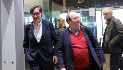 El ministro de Sanidad, Salvador Illa (i), y Miquel Iceta, a su llegada al Comité Federal del PSOE.