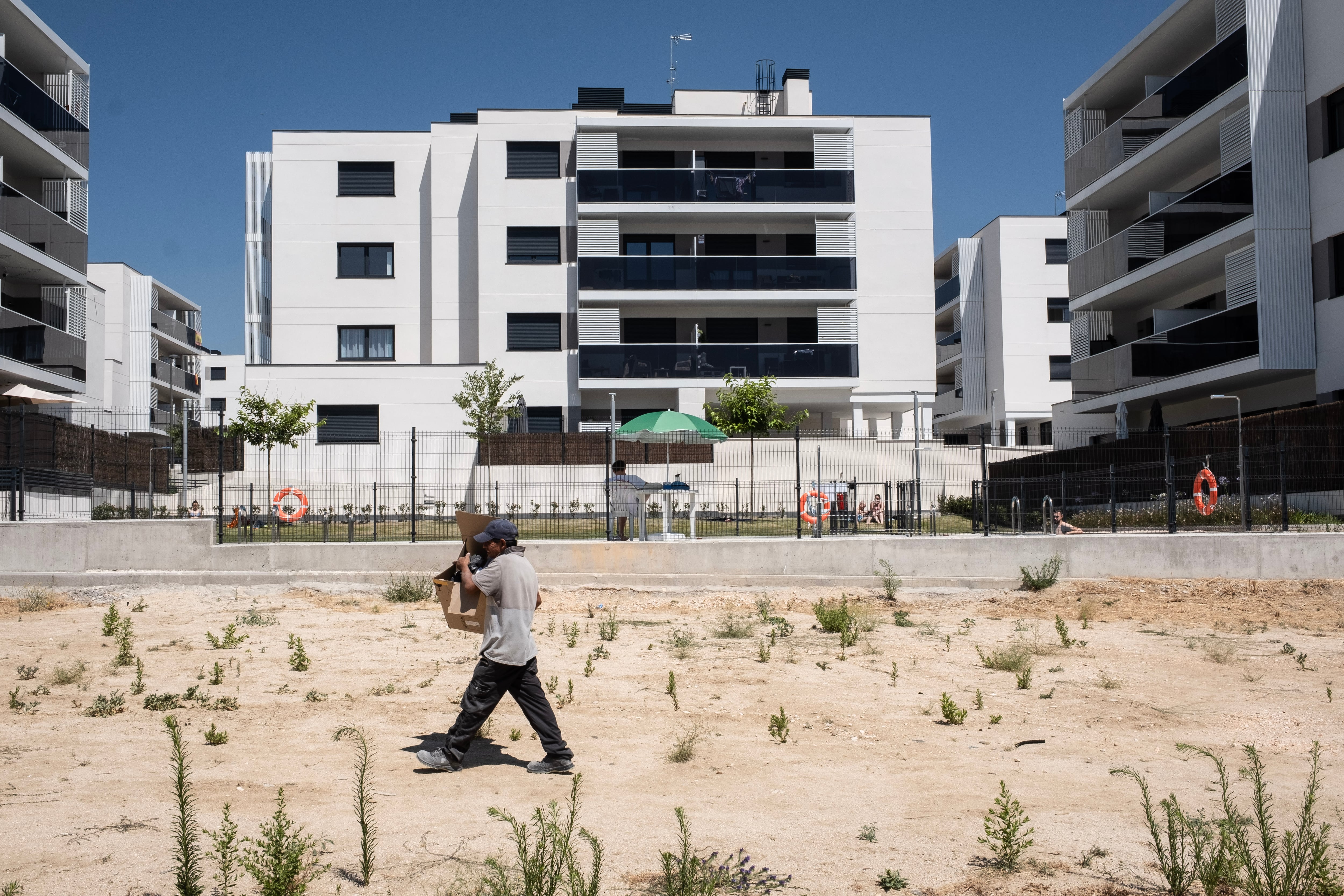 Por qué Ayuso no inaugura los pisos del Plan Vive en Getafe: apagón de 17 días y 29 desperfectos en las casas