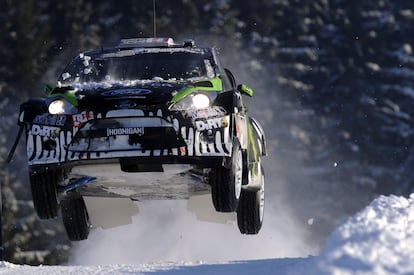 Los pilotos Ken Block y Alex Gelsomino, en una imagen de 2011, durante el Rally de Suecia.