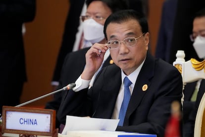 El exprimer ministro chino, Li Keqiang, en una cumbre en Phnom Penh (Camboya), en noviembre de 2022.