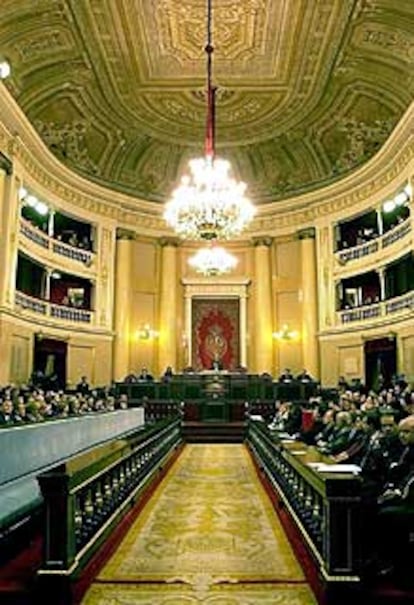 Vista del hemiciclo del Senado durante la celebración de un pleno.