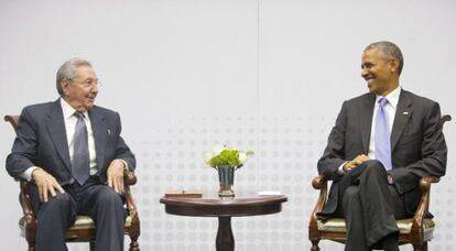 Raúl Castro and Barack Obama at their historic meeting in Panama in April.