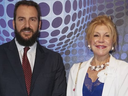 La baronesa Thyssen y su hijo Borja Thyssen en el Museo Thyssen-Bornemisza, en Madrid, en junio de 2018. 