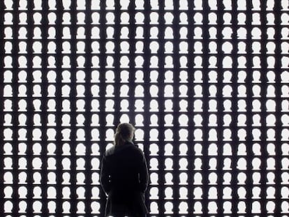 Instalaci&oacute;n de Alfredo Jaar en el Museo de la Memoria de Santiago.