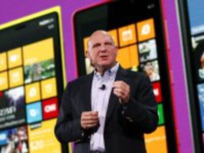 Steve Ballmer, consejero delegado de Microsoft, durante la presentaci&oacute;n de Windows Phone 8.