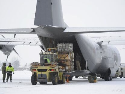 Un avión Hércules danés preparado para salir hacia Mali, el martes.