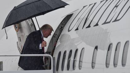 Trump, subiendo al Air Force One el viernes