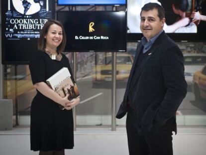 Maria Canabal y Josep Roca, durante la presentaci&oacute;n del libro en Madrid.