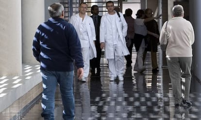 Interior del hospital de Dénia, gestionado por una de las concesiones sanitarias.