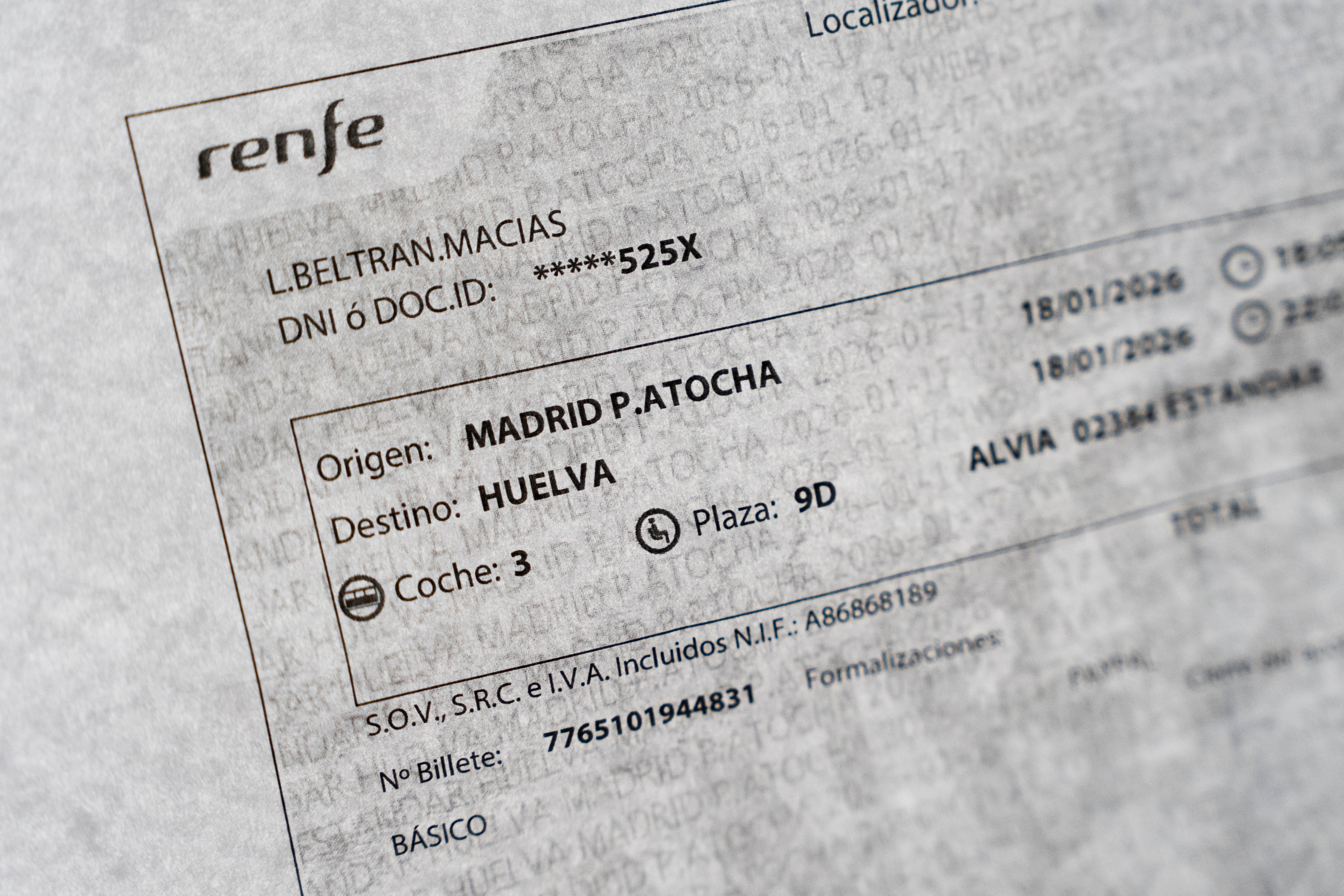 Billete de tren de Lola, superviviente del accidente del Alvia. 
