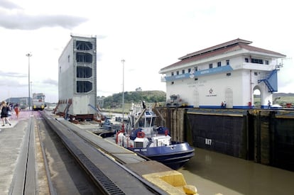 Imagen del dique de Canal de Panamá